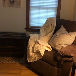 Vintage white throw blanket